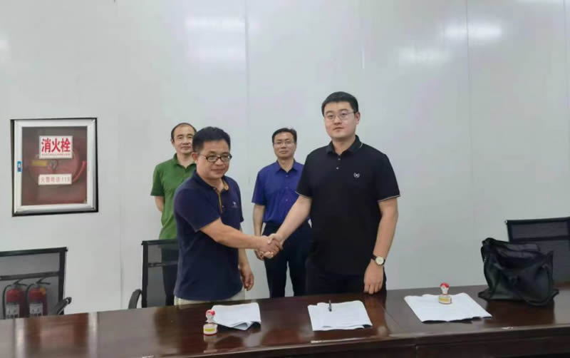 ��ƽ��ɽ���I(y��)�^(q��)���Sƽ��늮a(ch��n)�I(y��)�@�c��(chu��ng)�əC���˺�ӆ�S���͆T���������U��ͬ